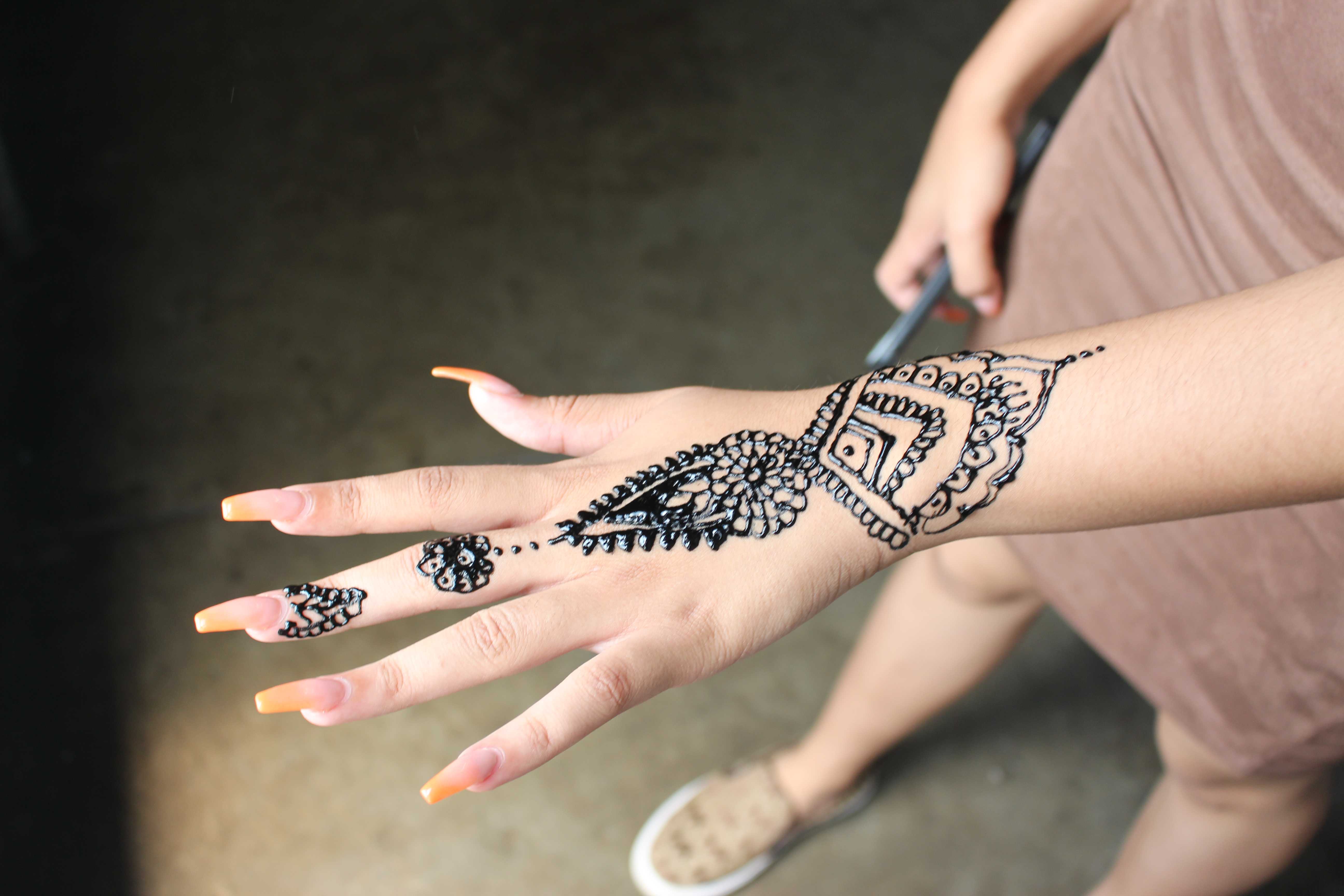 Photos: International Day Henna