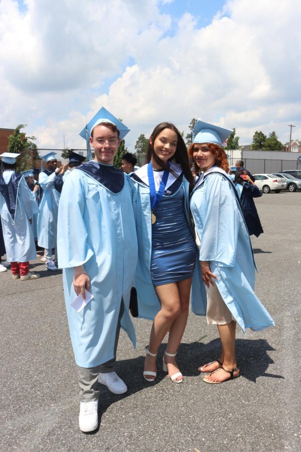 FLCs class of 2022 celebrates their 48th commencement on June 13th at Benjamin L. Johnston Memorial Stadium.   La clase del año 2022 de FLC celebraron su ceremonia de graduacion numero 48 el 13 de Junio en Benjamin L. Memorial Stadium.