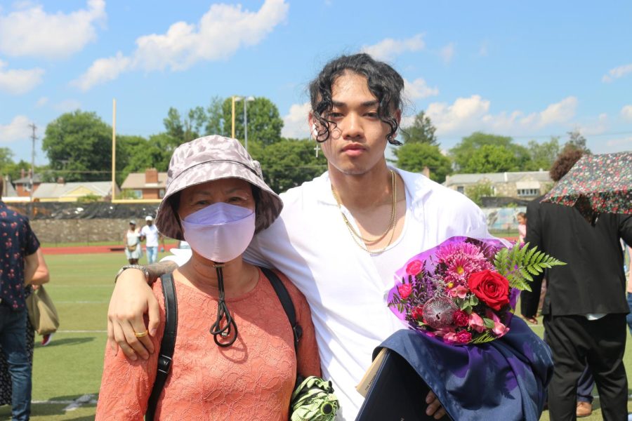 FLCs class of 2022 celebrates their 48th commencement on June 13th at Benjamin L. Johnston Memorial Stadium.   La clase del año 2022 de FLC celebraron su ceremonia de graduacion numero 48 el 13 de Junio en Benjamin L. Memorial Stadium.